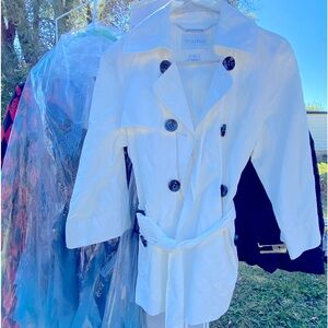 White House Black Market Stylish Top